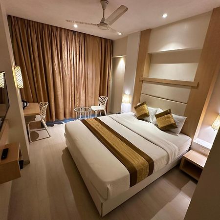 South Coast Hotel Wagle Estate Тхане Экстерьер фото