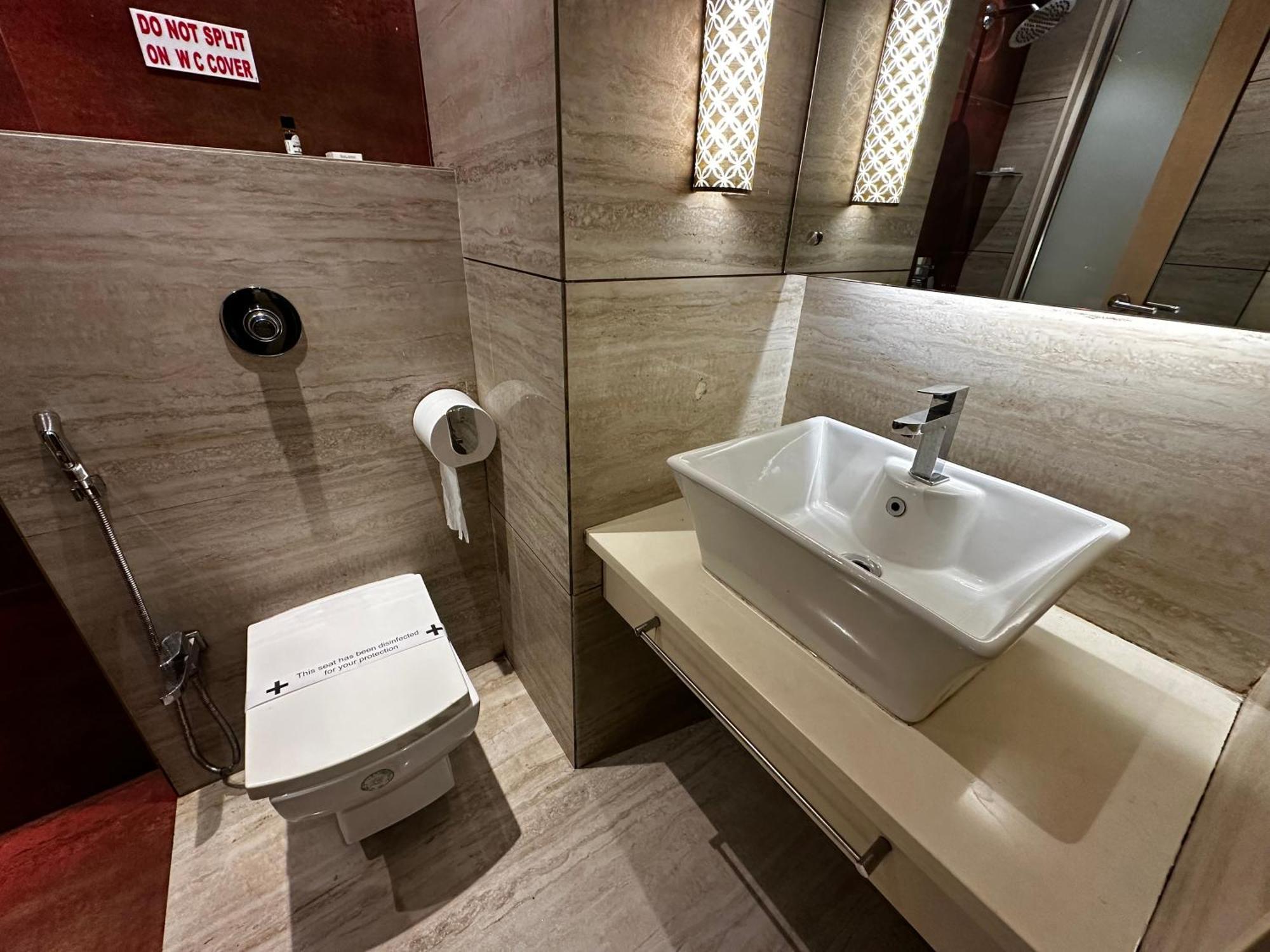 South Coast Hotel Wagle Estate Тхане Экстерьер фото