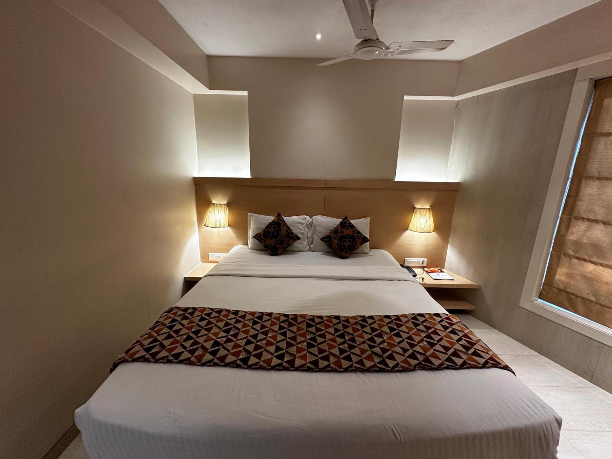 South Coast Hotel Wagle Estate Тхане Экстерьер фото
