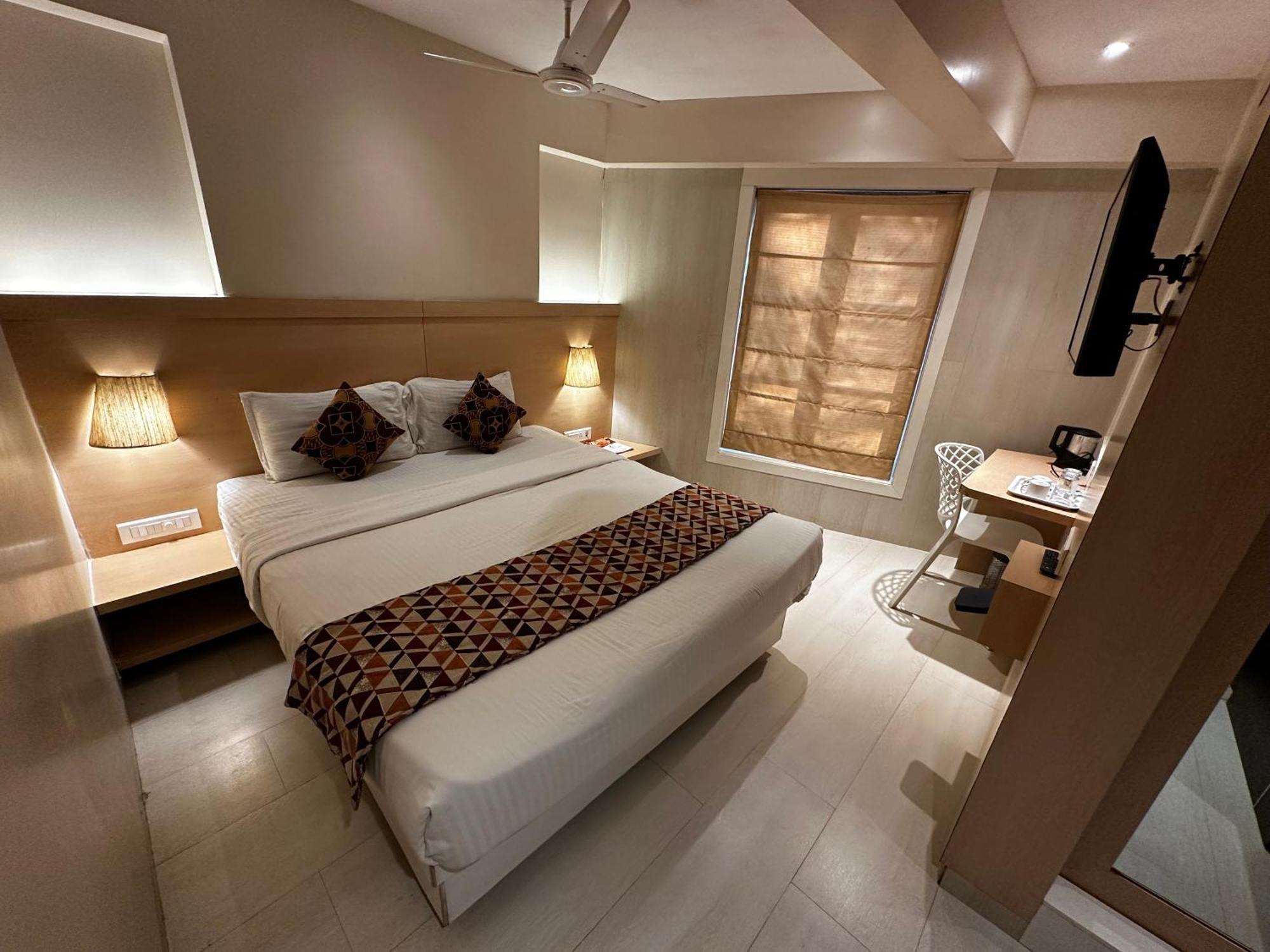 South Coast Hotel Wagle Estate Тхане Экстерьер фото