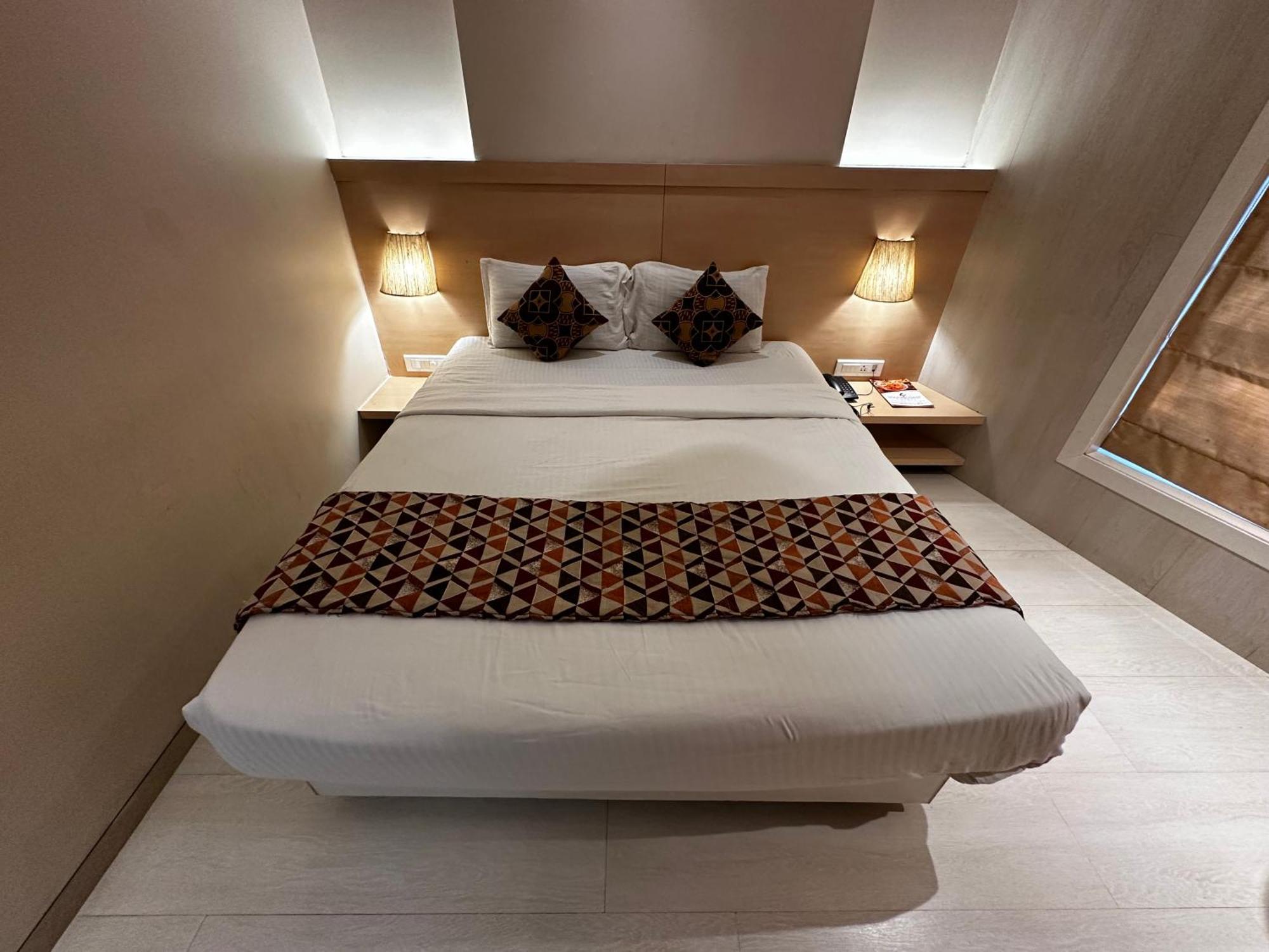 South Coast Hotel Wagle Estate Тхане Экстерьер фото